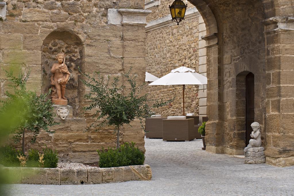 Chateau De Rochegude Exterior foto